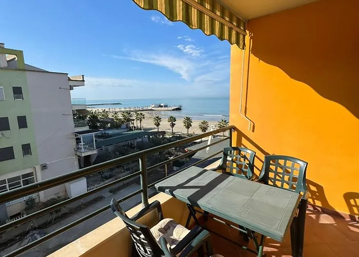 By Comfort Apartment