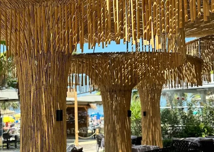 By Comfort Apartment