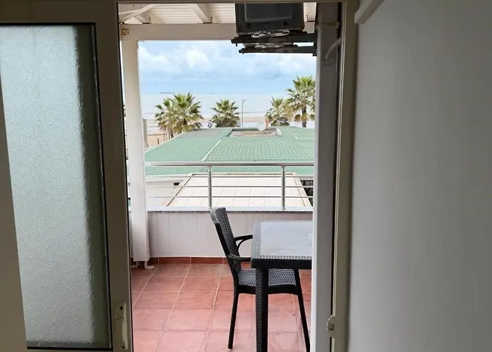 By Comfort 格勒姆