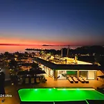 Apartmán By Comfort Golem (Tirana)
