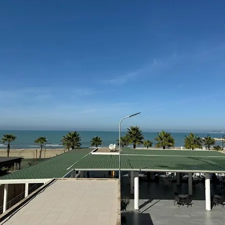 Apartmán By Comfort 3*