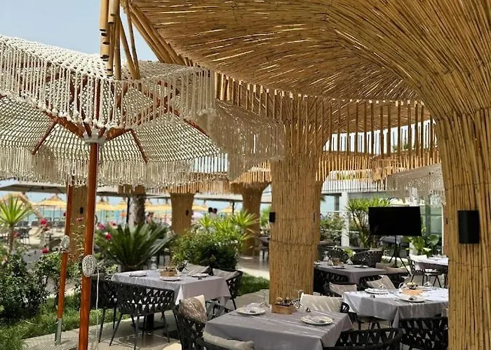 By Comfort 3* Golem (Tirana)